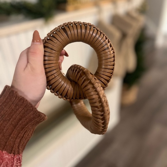 NWOT Round Leather Links - Threshold™" designed with Studio McGee - Picture 5 of 5